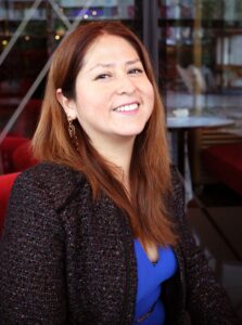 hei.gründer:innenstory: Luciana Yllanes Perea – die Event-Managerin